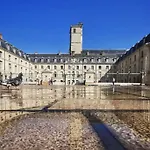 La Gare: 50M2, 4 Prs, 2 Ch - Proximite Cite Gastro
