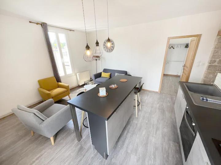 Appartement La Gare: 50m2, 4 Prs, 2 Ch - Proximite Cite Gastro Dijon