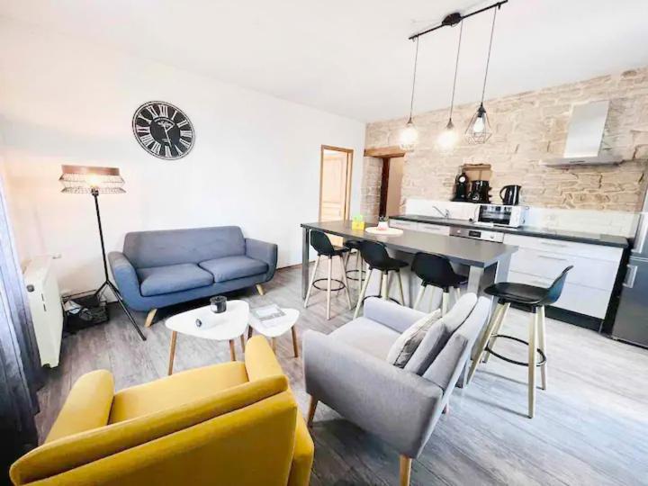 La Gare: 50m2, 4 Prs, 2 Ch - Proximite Cite Gastro Appartement *